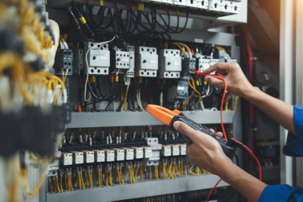 Professional Electrician in AR